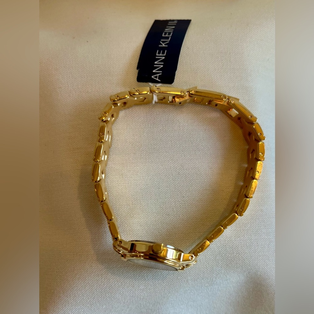 Anne Klein II Gold Quartz Women's Watch - Picture 9 of 16